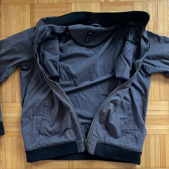 Blue Puffer Jacket with Ribbed Collar and Cuffs - Picture 8 of 10